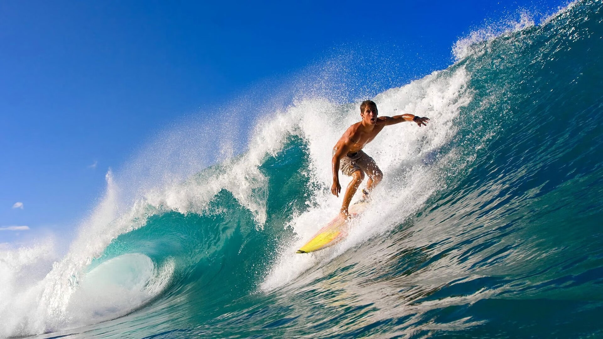 构建新型足球产业生态链，行业链条日益完善，足球产业规模